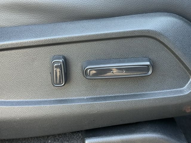 Used 2025 Honda Pilot Touring image 29