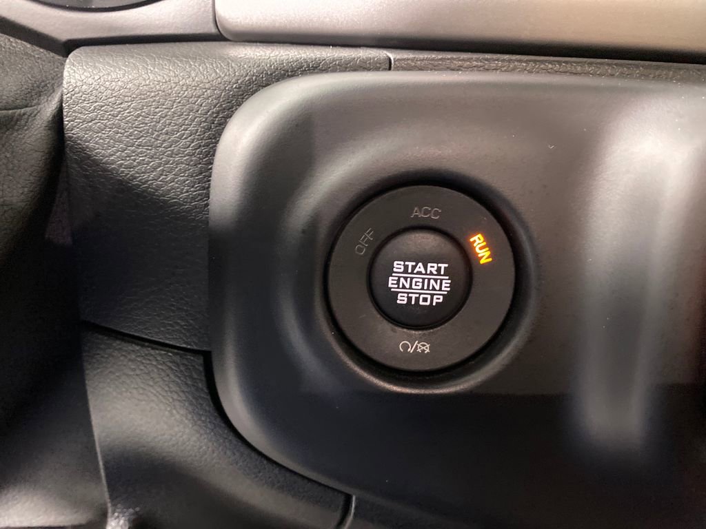 Used 2021 Jeep Wrangler Sport image 22