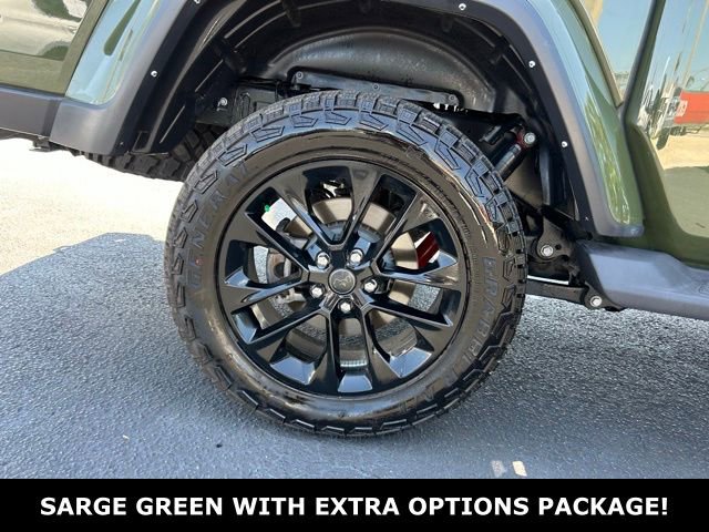 Used 2023 Jeep Gladiator Willys image 7