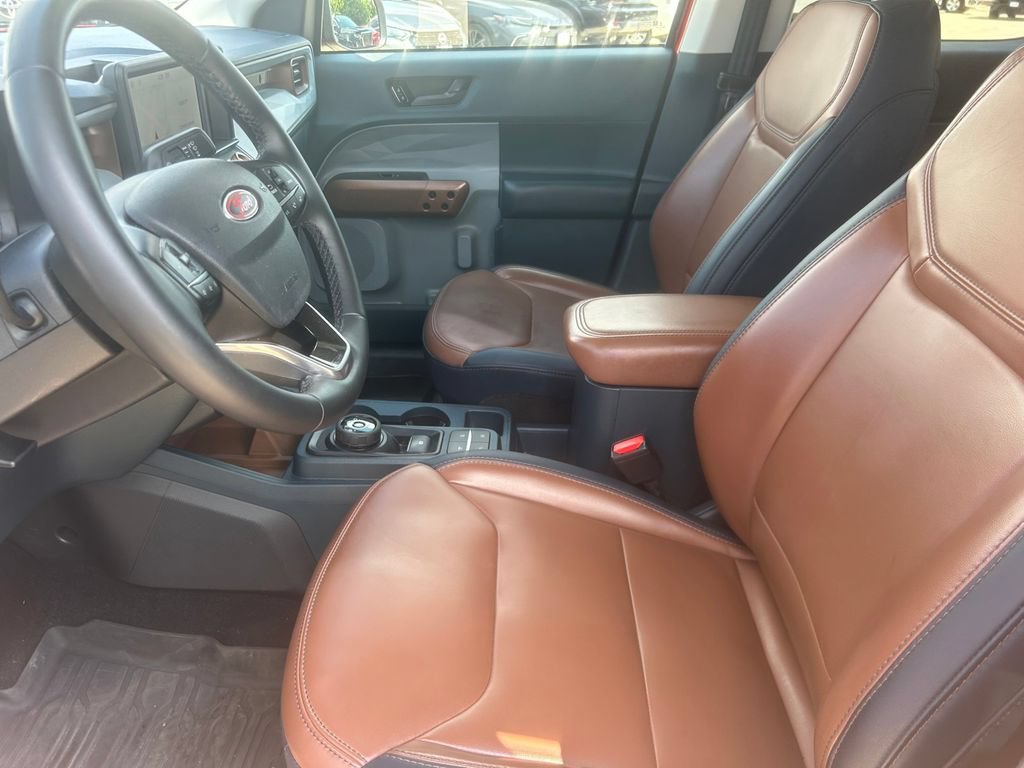 Used 2023 Ford Maverick Lariat w/ Lariat Luxury Package AWD/4WD image 11