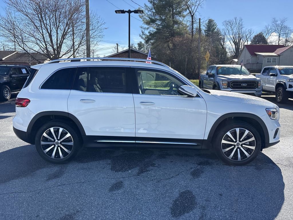 Used 2021 Mercedes-Benz GLB 250 w/ Premium Package image 10