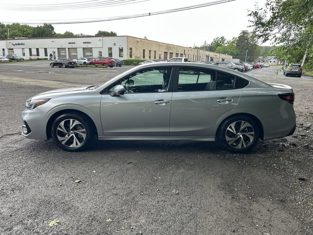 Certified 2025 Subaru Legacy Premium AWD/4WD image 5