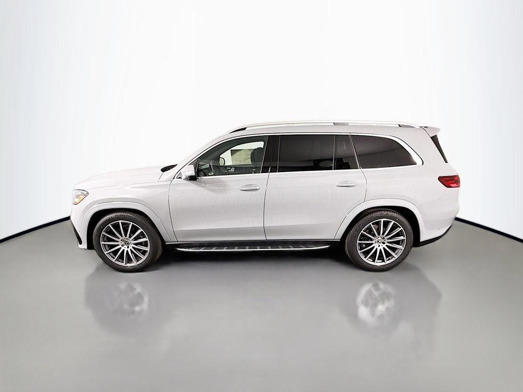 New 2026 Mercedes-Benz GLS 580 4MATIC image 4