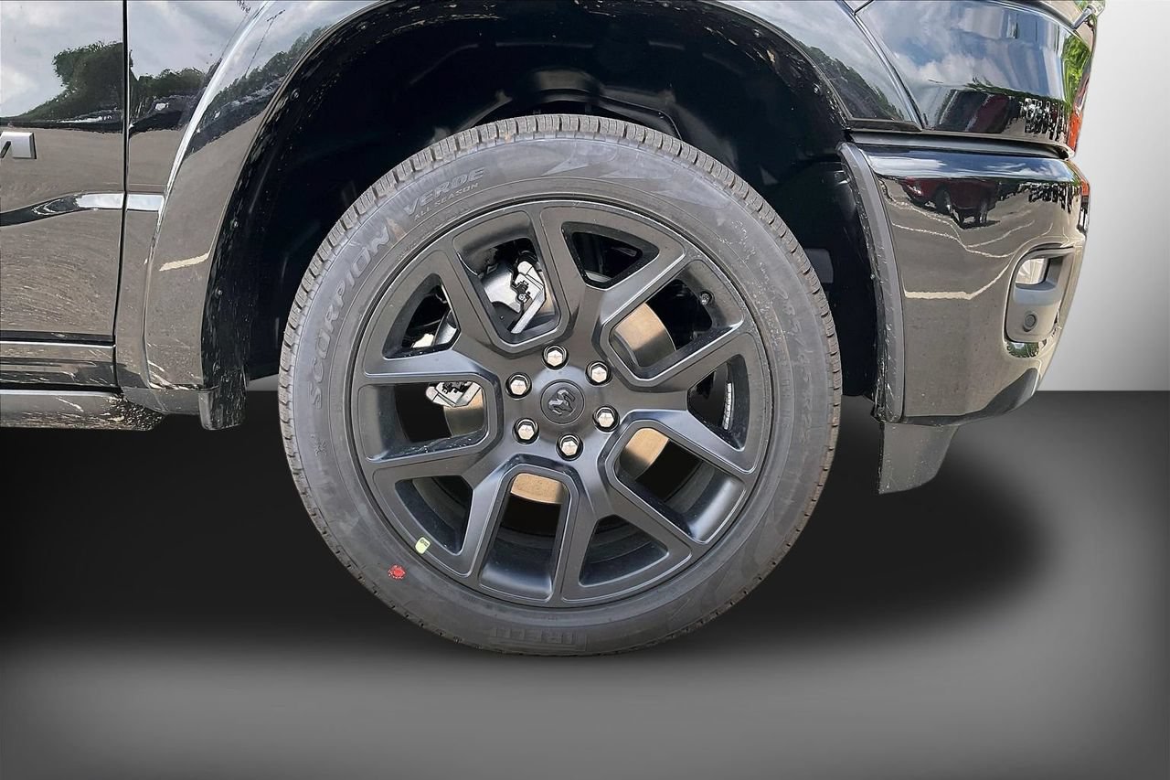New 2026 RAM 1500 Laramie w/ Night Edition AWD/4WD image 32