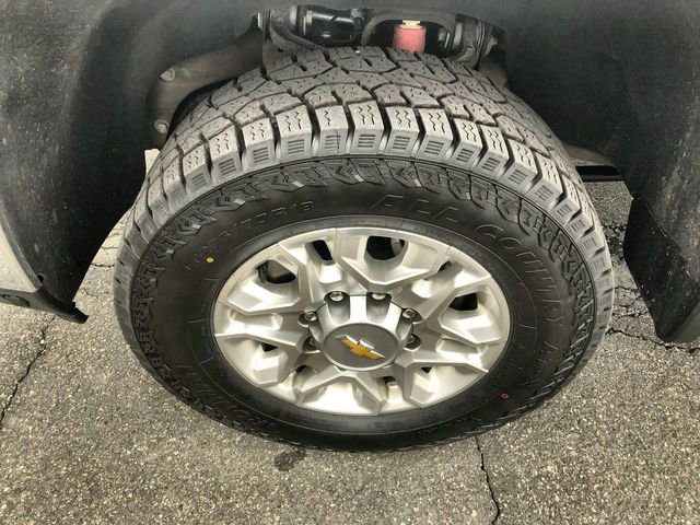 Used 2024 Chevrolet Silverado 3500 LTZ AWD/4WD image 10