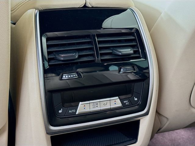 Used 2022 BMW X5 xDrive40i w/ Premium Package image 26