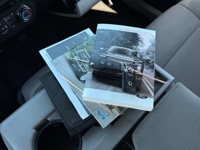 Used 2019 Ford F250 XLT image 3