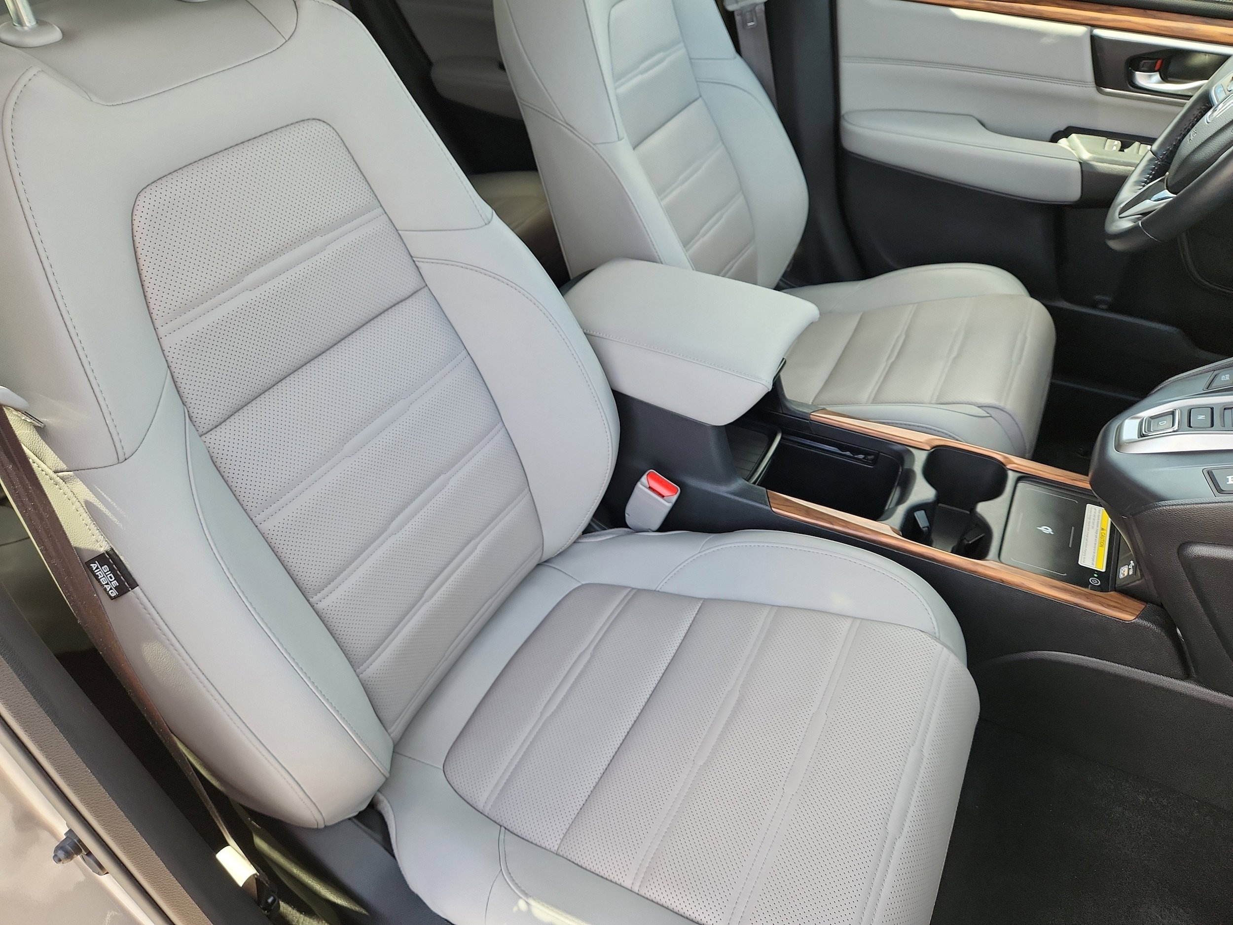 Used 2022 Honda CR-V Touring image 14