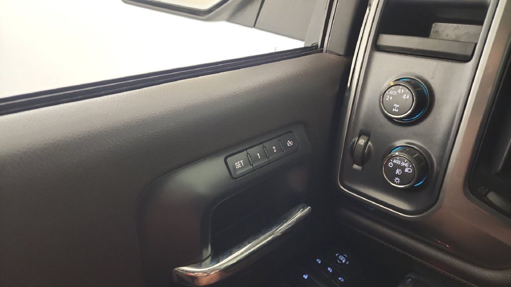 Used 2014 Chevrolet Silverado 1500 LTZ w/ LTZ Plus Package AWD/4WD image 18