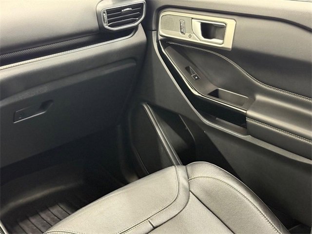 Used 2023 Ford Explorer ST w/ Equipment Group 401A image 14