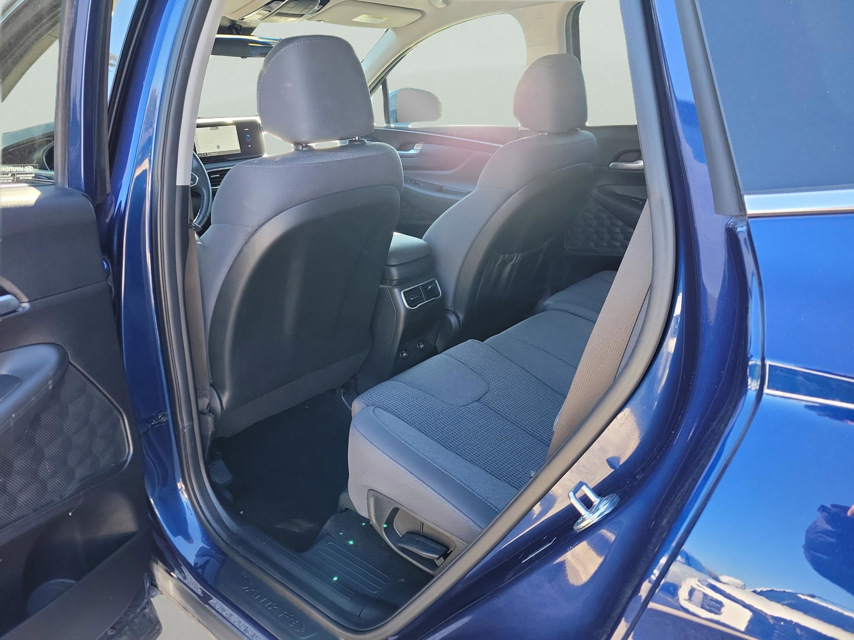 Certified 2023 Hyundai Santa Fe SEL w/ Cargo Package image 10