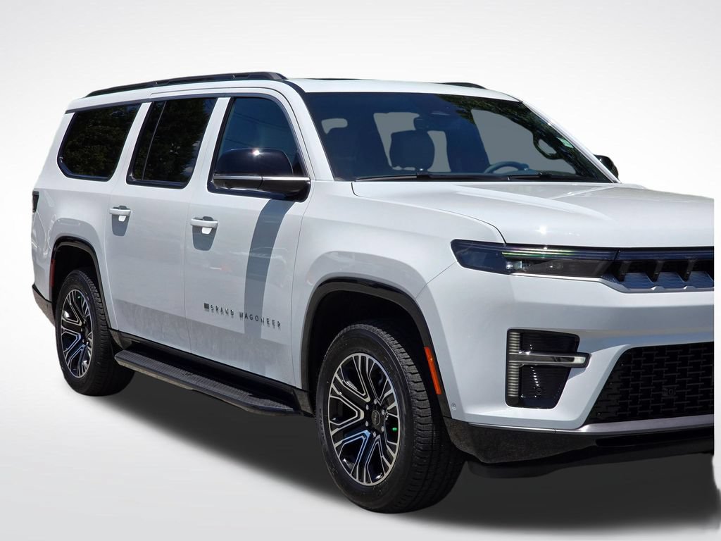 New 2026 Jeep Grand Wagoneer L 4WD w/ Premium Group I image 39