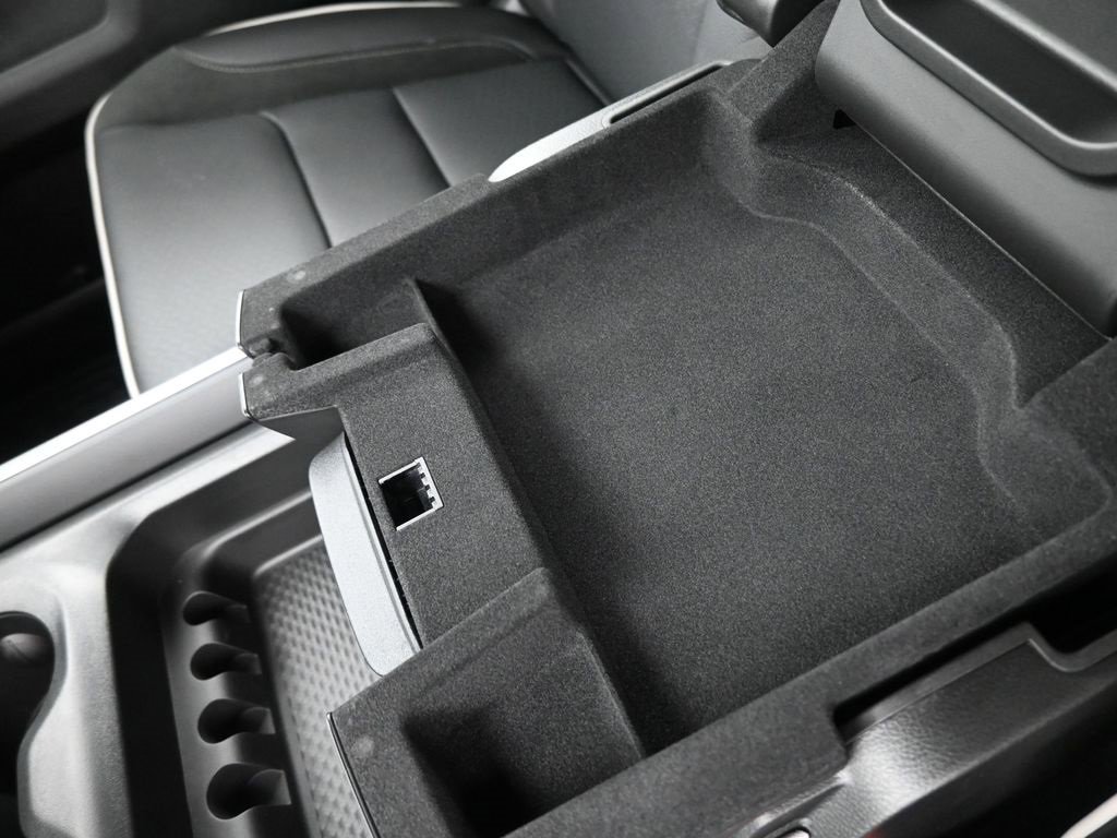 New 2026 RAM 1500 Laramie w/ Night Edition image 3