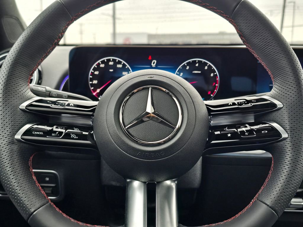 New 2024 Mercedes-Benz GLB 250 image 24