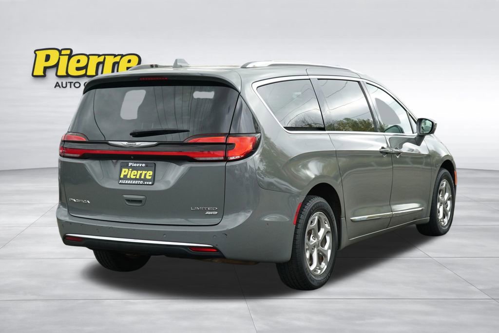 Used 2021 Chrysler Pacifica Limited w/ Premium & Safety Sphere Group AWD/4WD image 6