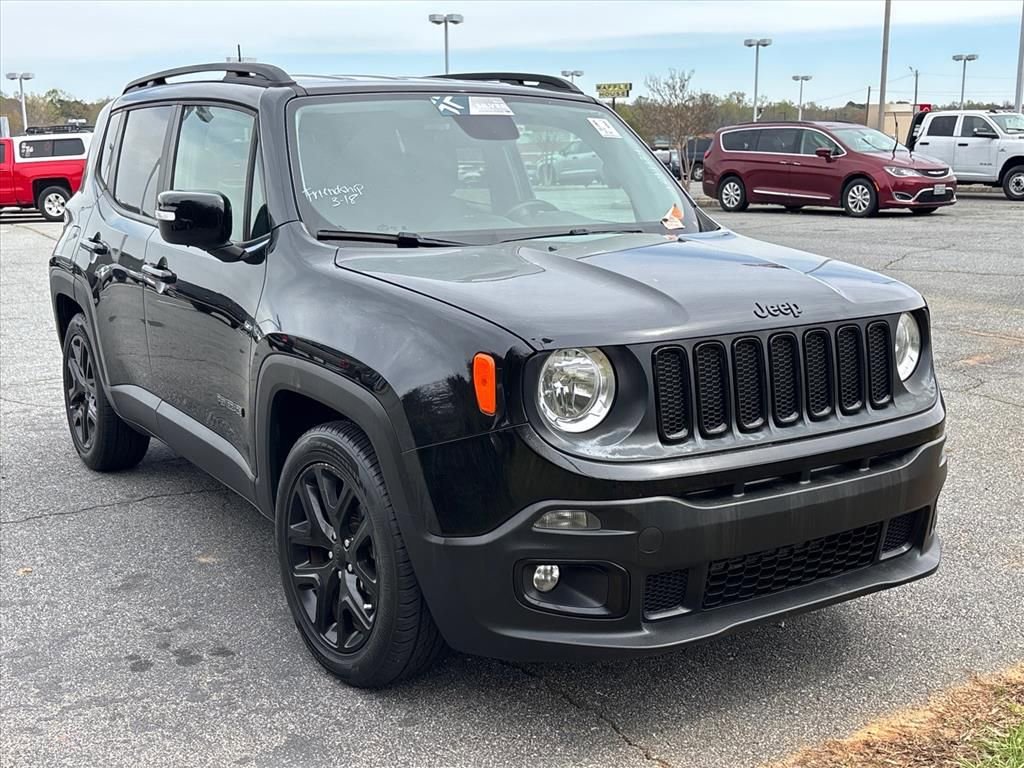 Used 2017 Jeep Renegade Altitude image 5