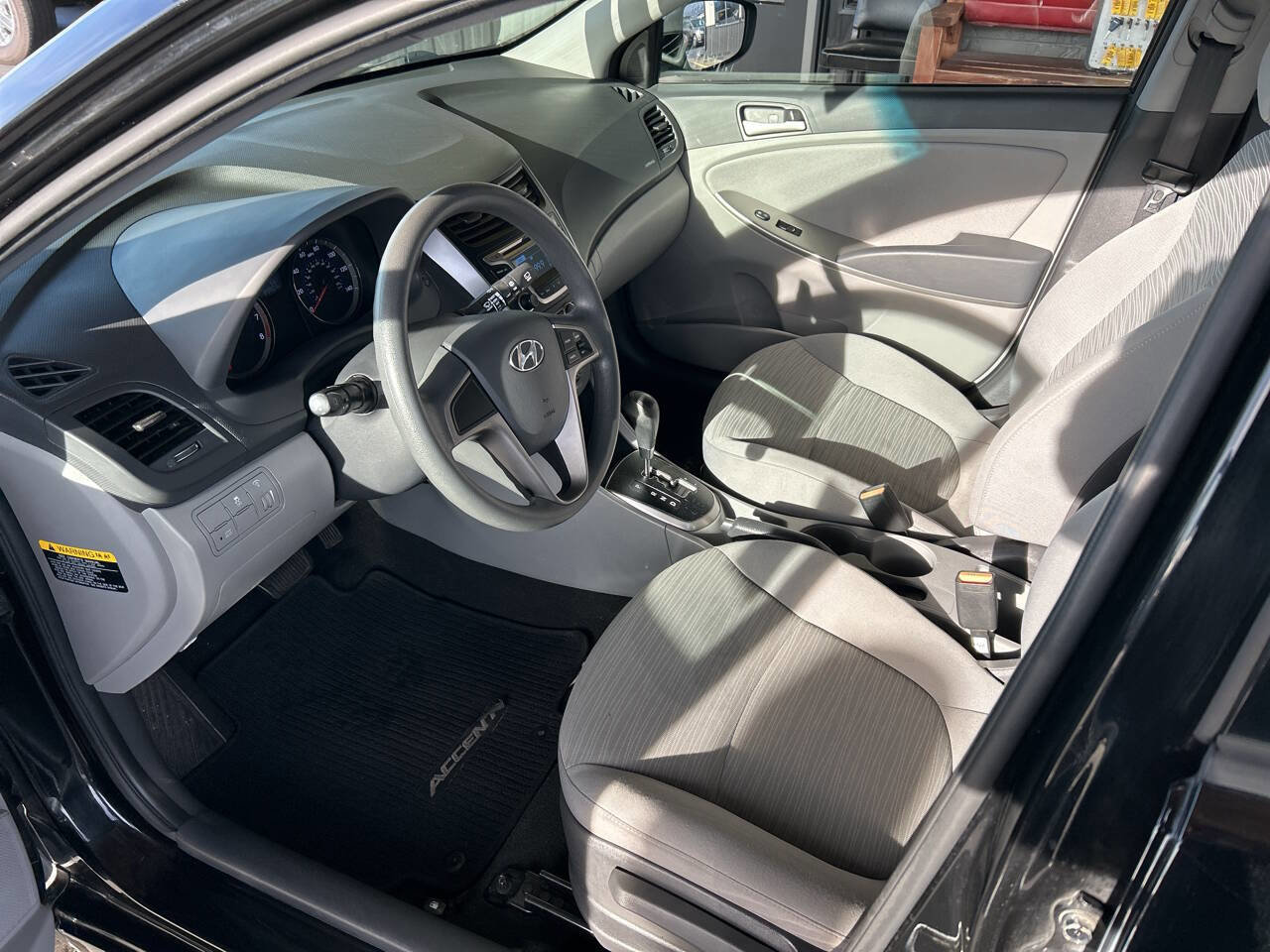 Used 2015 Hyundai Accent GS image 15