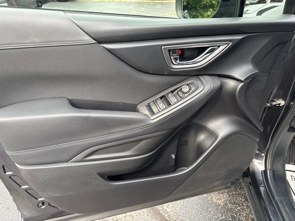 Used 2019 Subaru Forester Premium AWD/4WD image 21