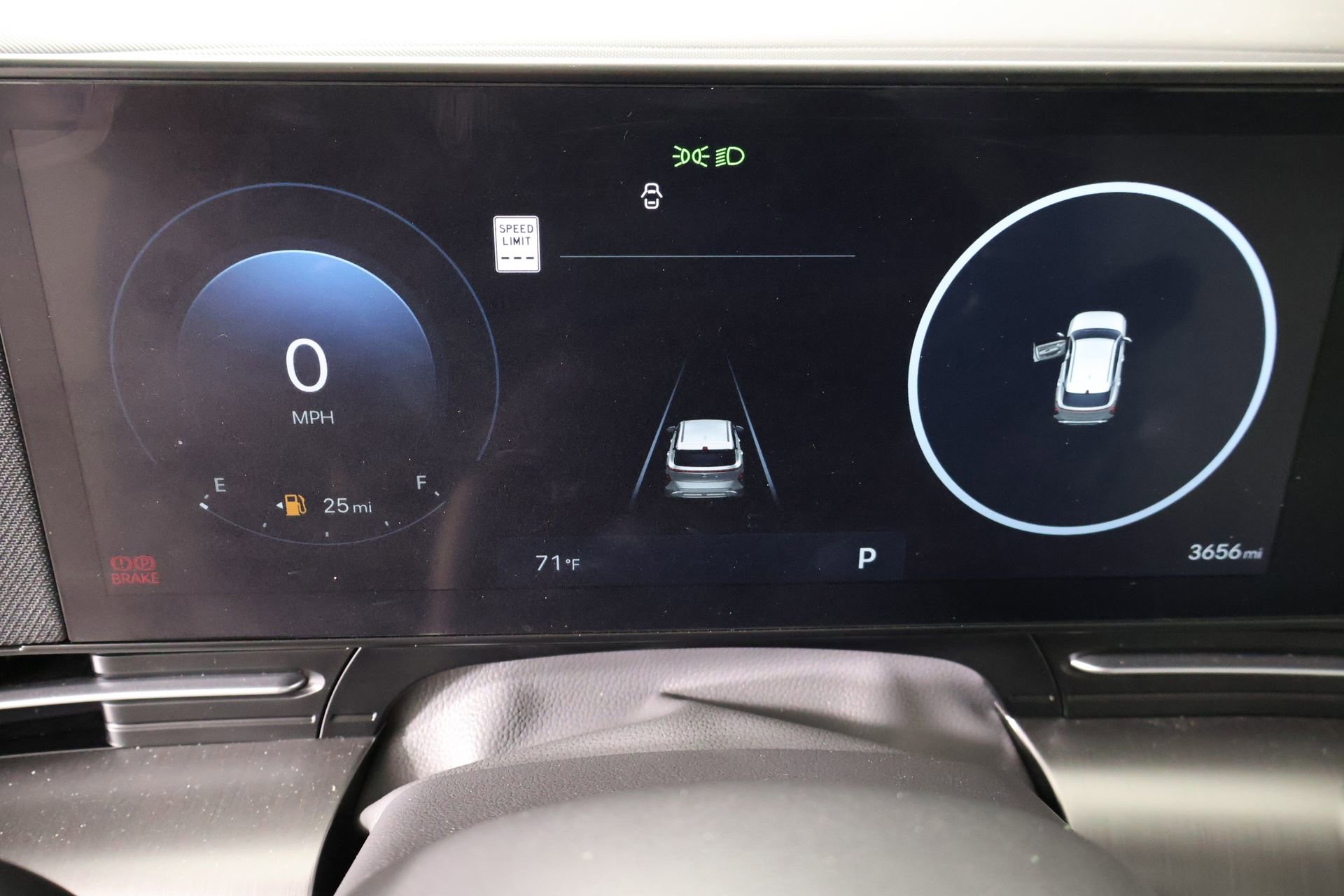 Certified 2026 Hyundai Kona SEL Premium FWD image 4