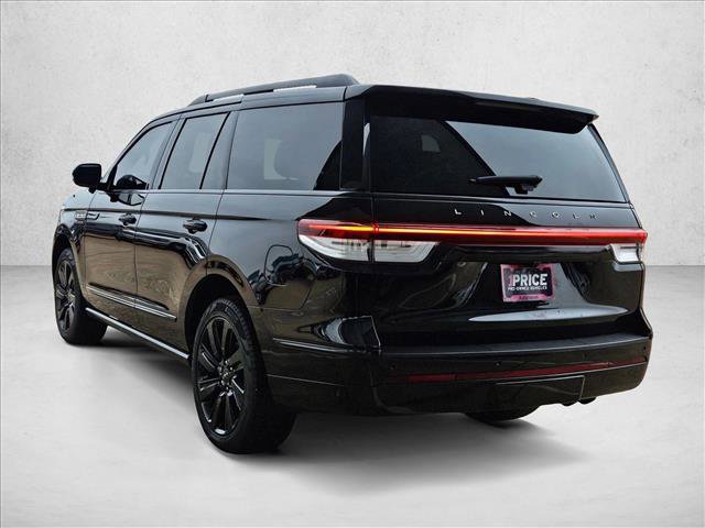 Used 2023 Lincoln Navigator Reserve AWD/4WD image 9