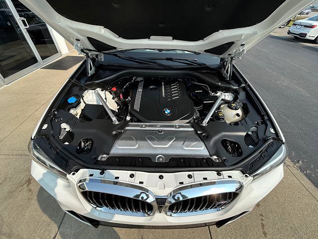 Certified 2023 BMW X3 M40i w/ Premium Package image 3