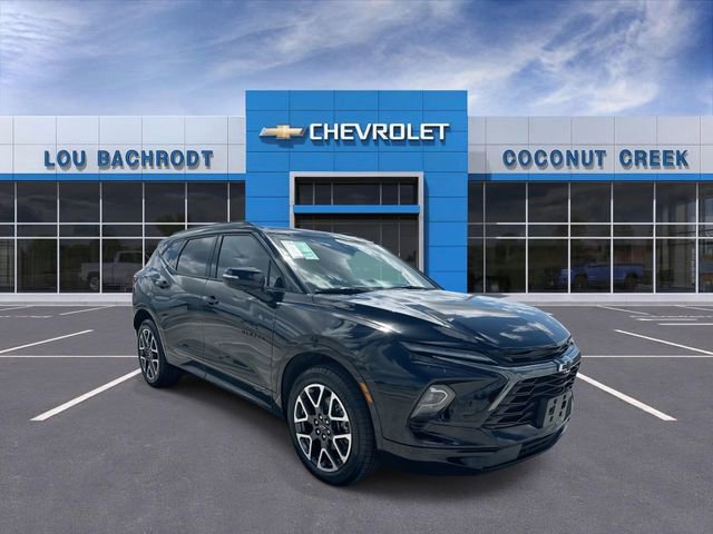 Used 2025 Chevrolet Blazer RS image 1