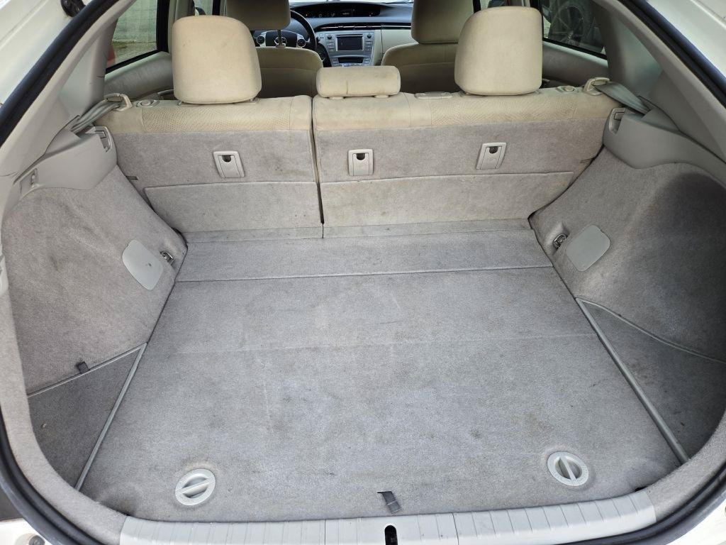 Used 2015 Toyota Prius Two FWD image 15