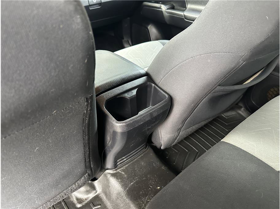 Used 2020 Toyota Tacoma TRD Off-Road w/ Technology Package image 17