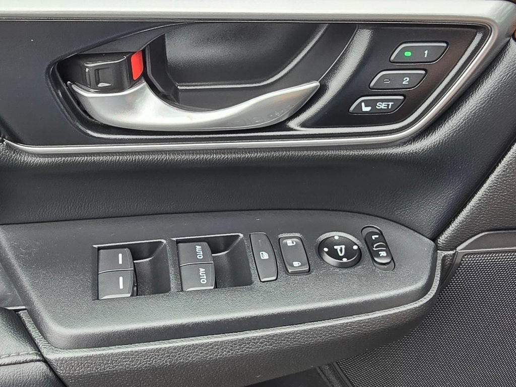 Certified 2022 Honda CR-V Touring image 20