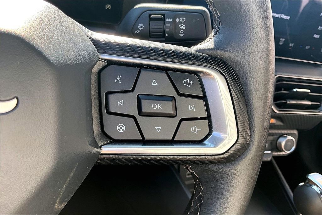 Used 2024 Ford Mustang Coupe RWD image 11