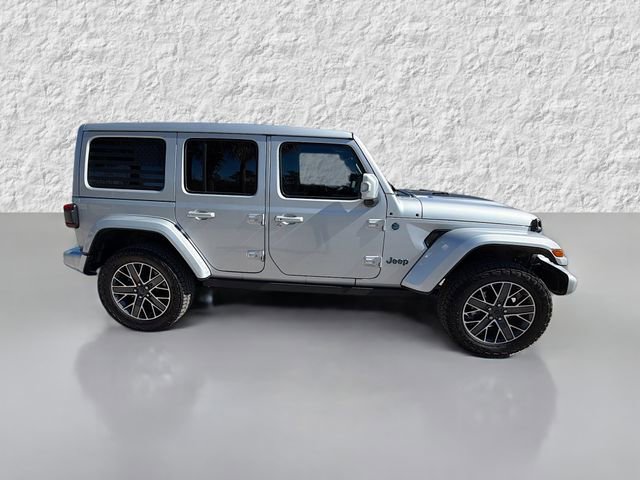 Used 2024 Jeep Wrangler High Altitude image 2