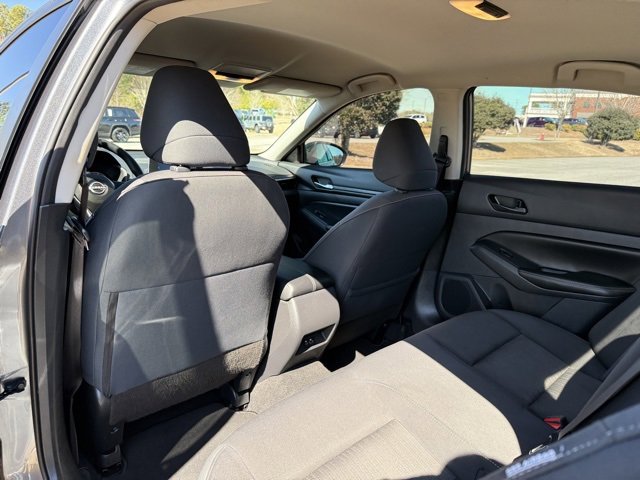 Used 2024 Nissan Altima 2.5 SV image 28