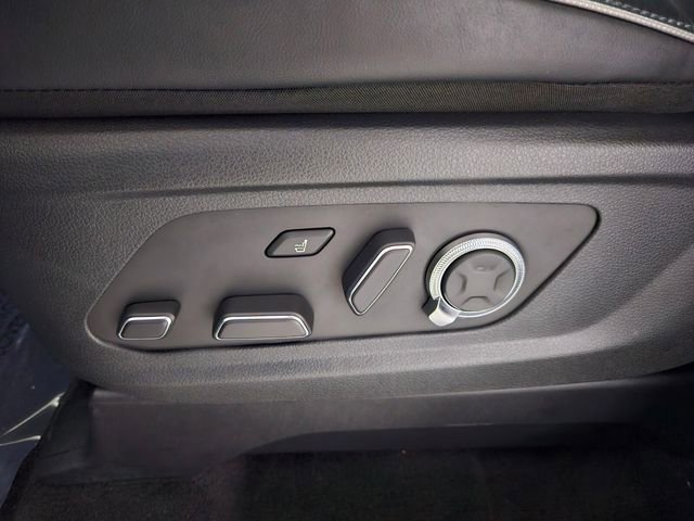 Used 2024 Hyundai Palisade Calligraphy image 12