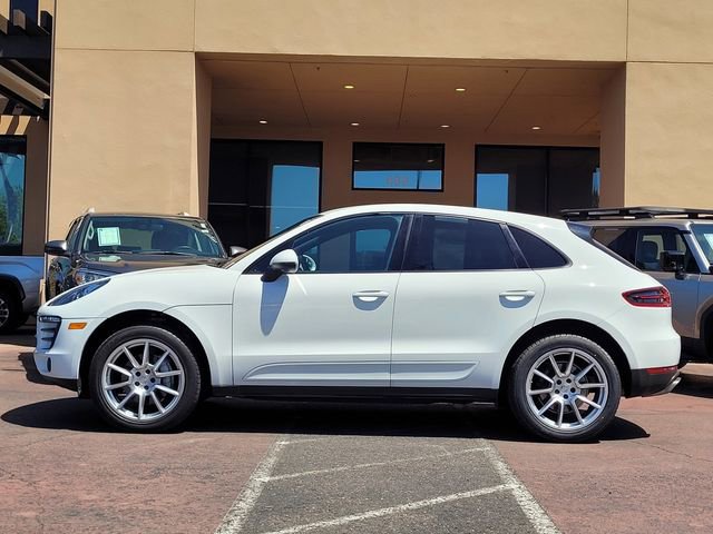 Used 2018 Porsche Macan AWD/4WD image 9