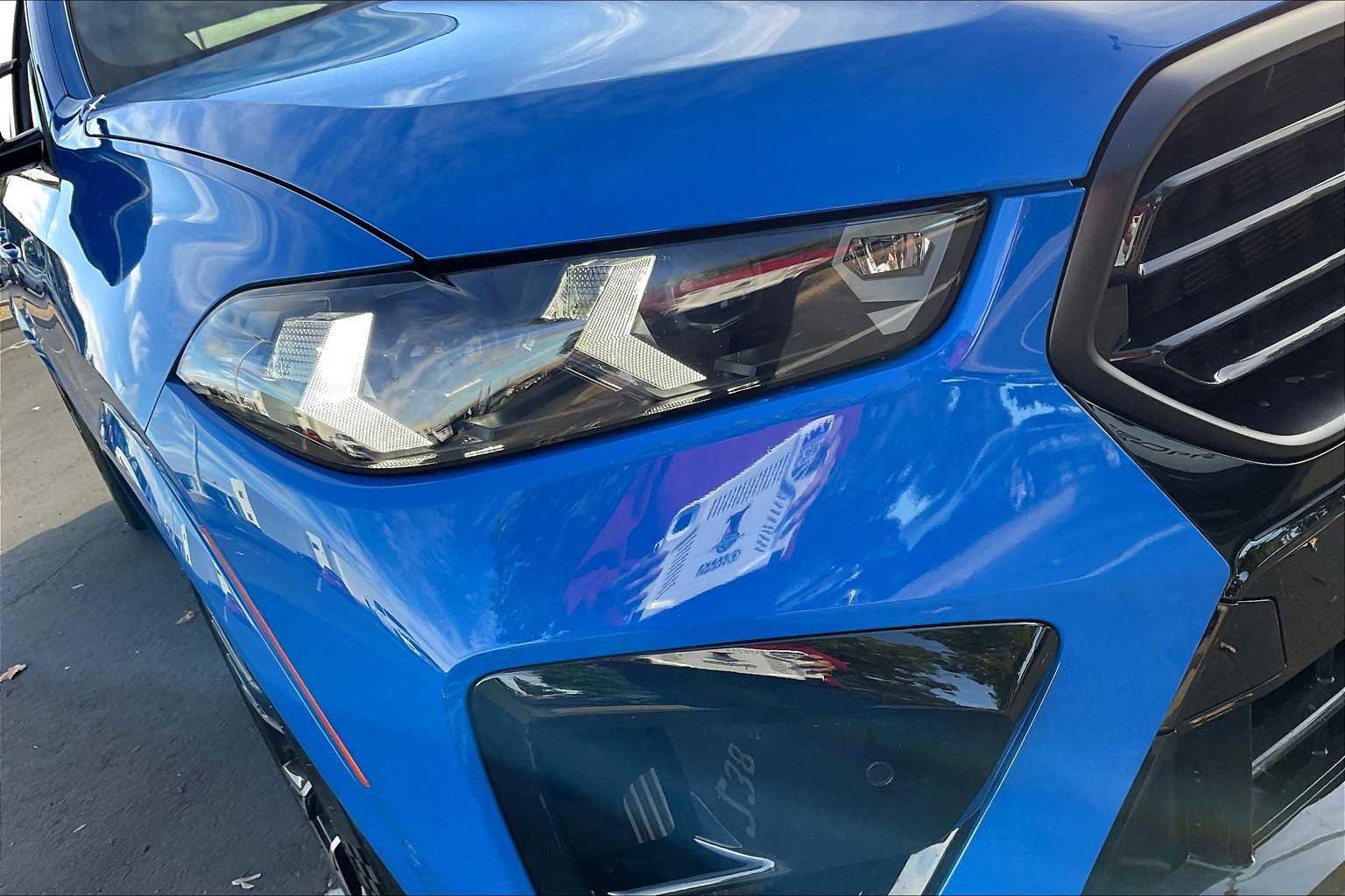 Used 2025 BMW X6 M Competition w/ Executive Package image 31