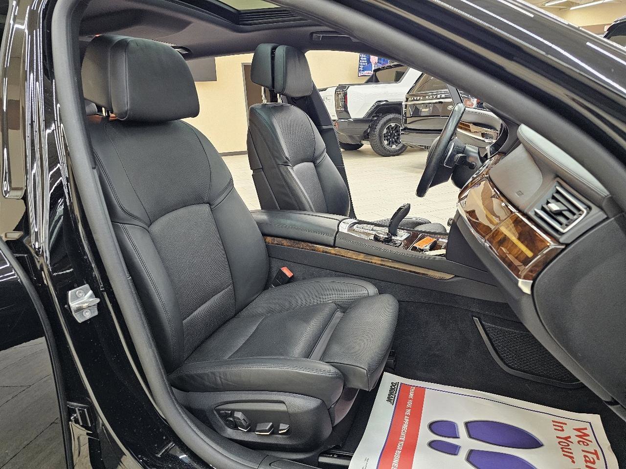 Used 2014 BMW 750Li image 20