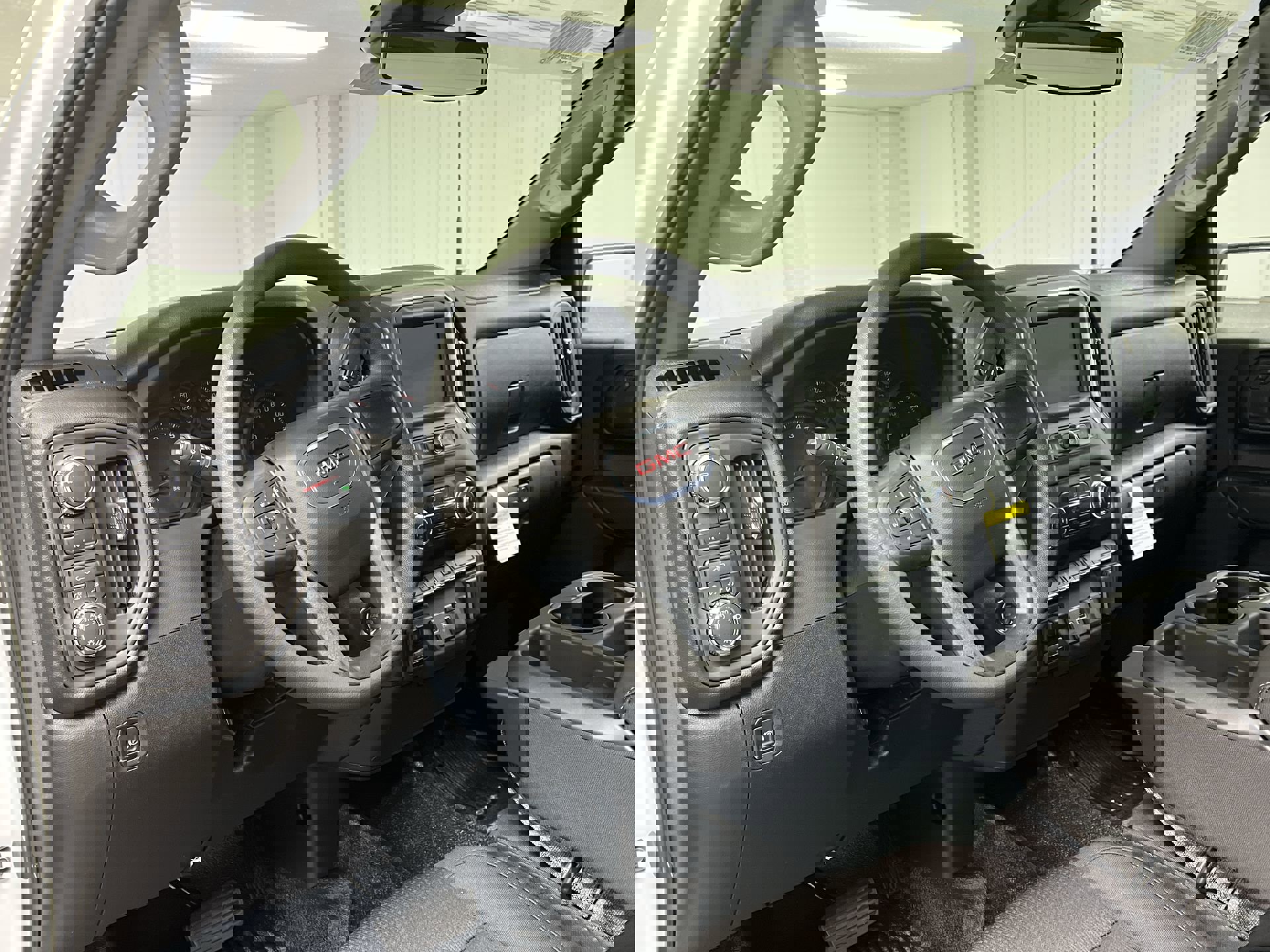 New 2025 GMC Sierra 3500 Pro image 44