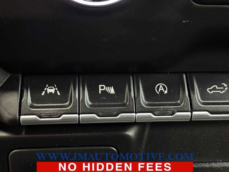 Used 2022 Chevrolet Silverado 1500 W/T w/ WT Value Package image 32