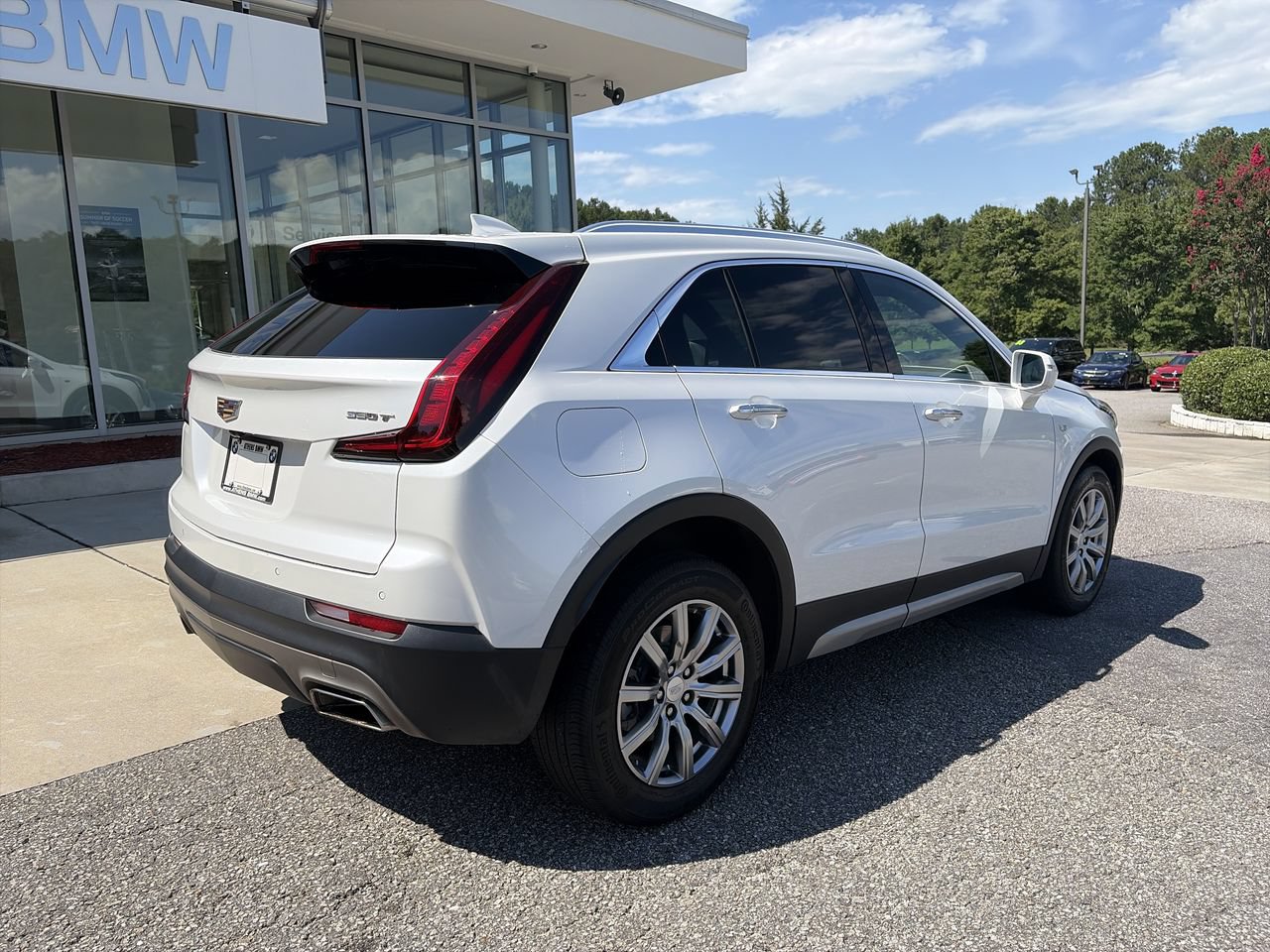 Used 2021 Cadillac XT4 Premium Luxury FWD image 8