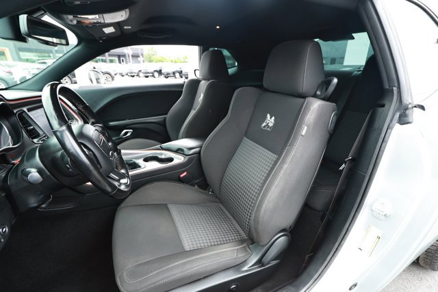 Used 2020 Dodge Challenger R/T Scat Pack w/ Scat Pack Stripe RWD image 23