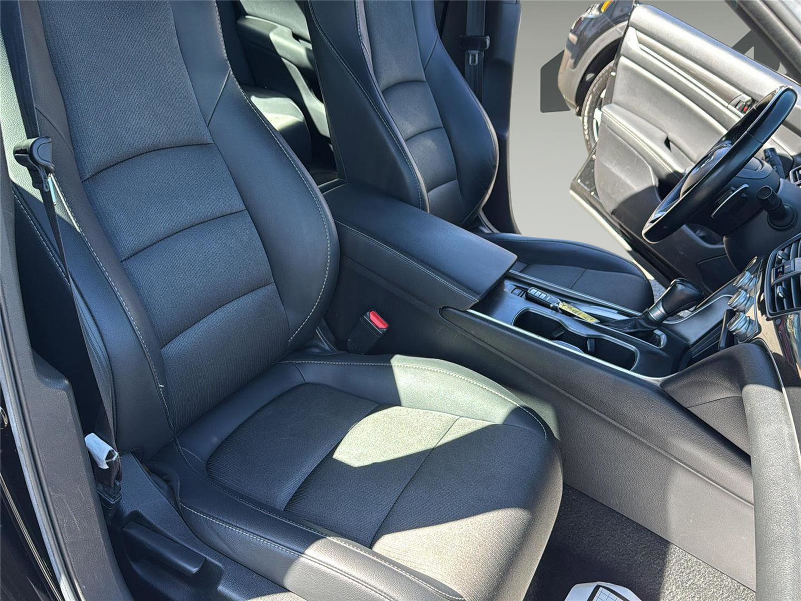 Used 2021 Honda Accord Sport image 33