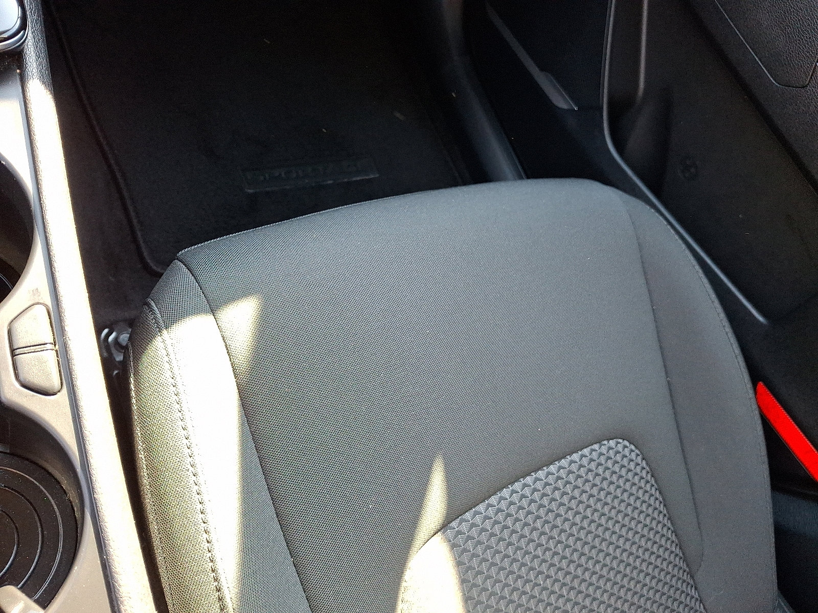 Used 2023 Kia Sportage LX image 26