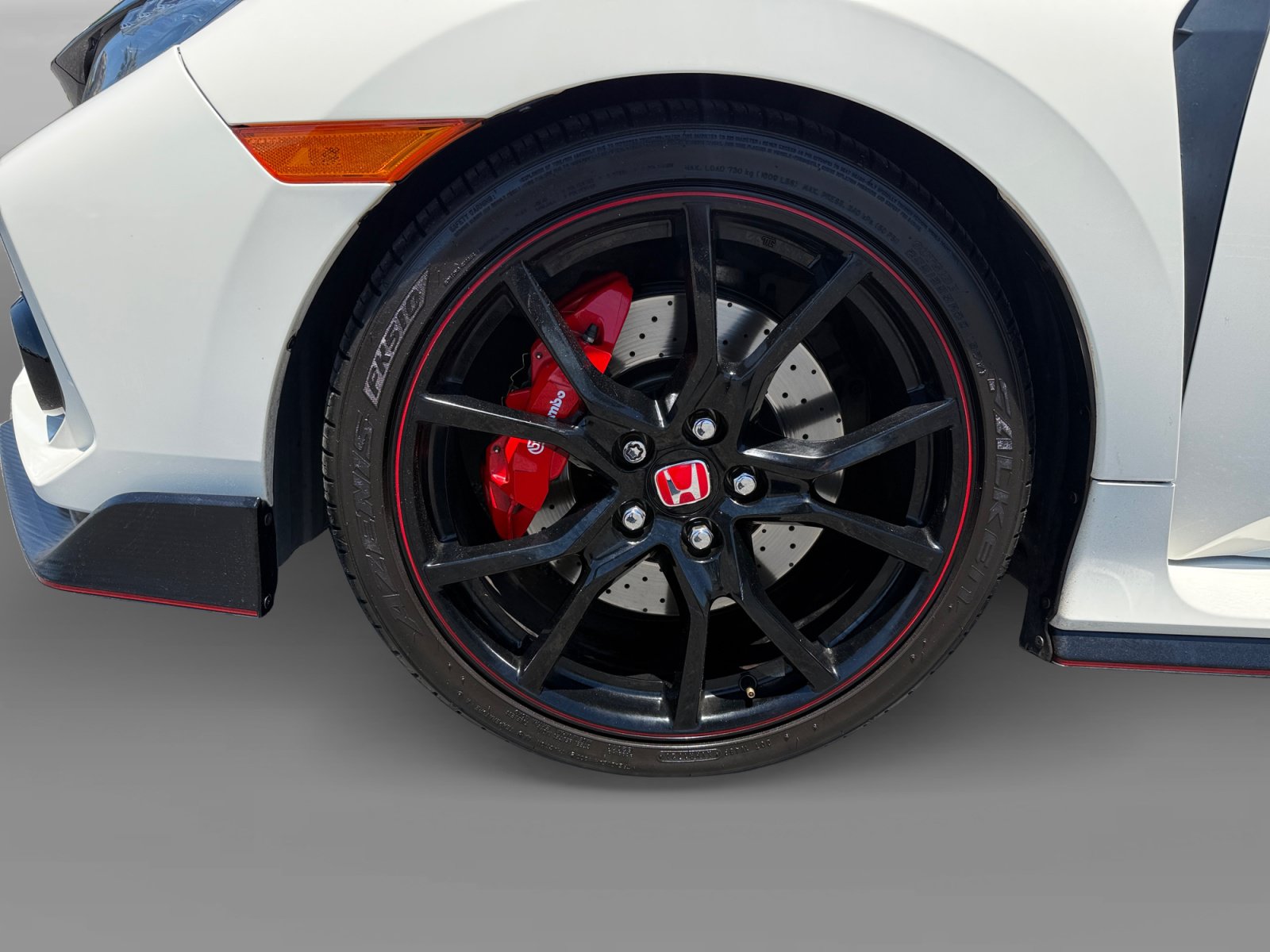 Used 2017 Honda Civic Type R image 9