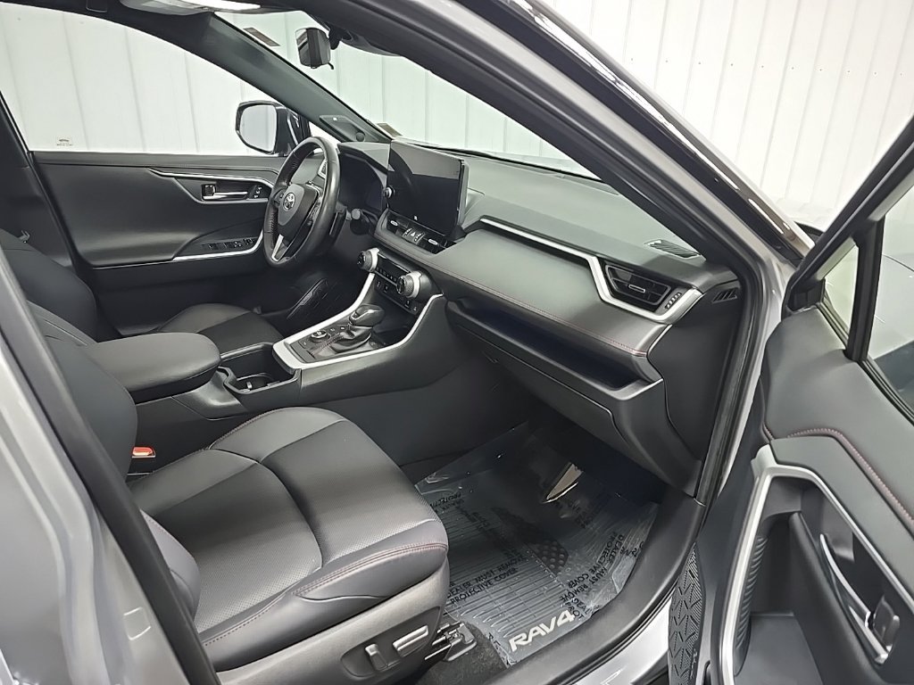 Used 2023 Toyota RAV4 XSE w/ Premium Package AWD/4WD image 16