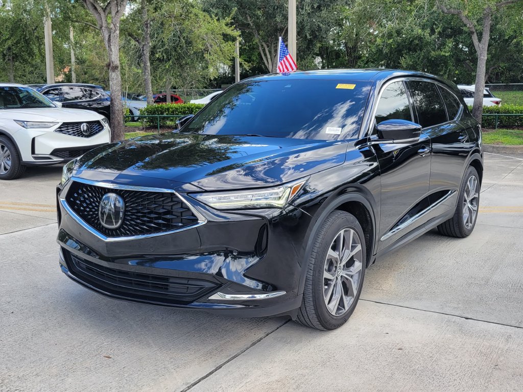 Used 2024 Acura MDX w/ Technology Package FWD image 3