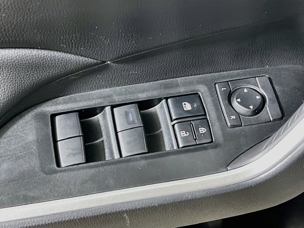 Certified 2024 Toyota RAV4 LE AWD/4WD image 16