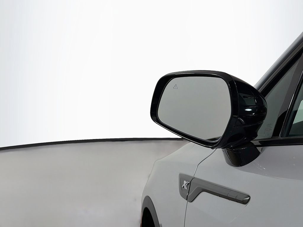 Used 2022 Kia Sorento S AWD/4WD image 32