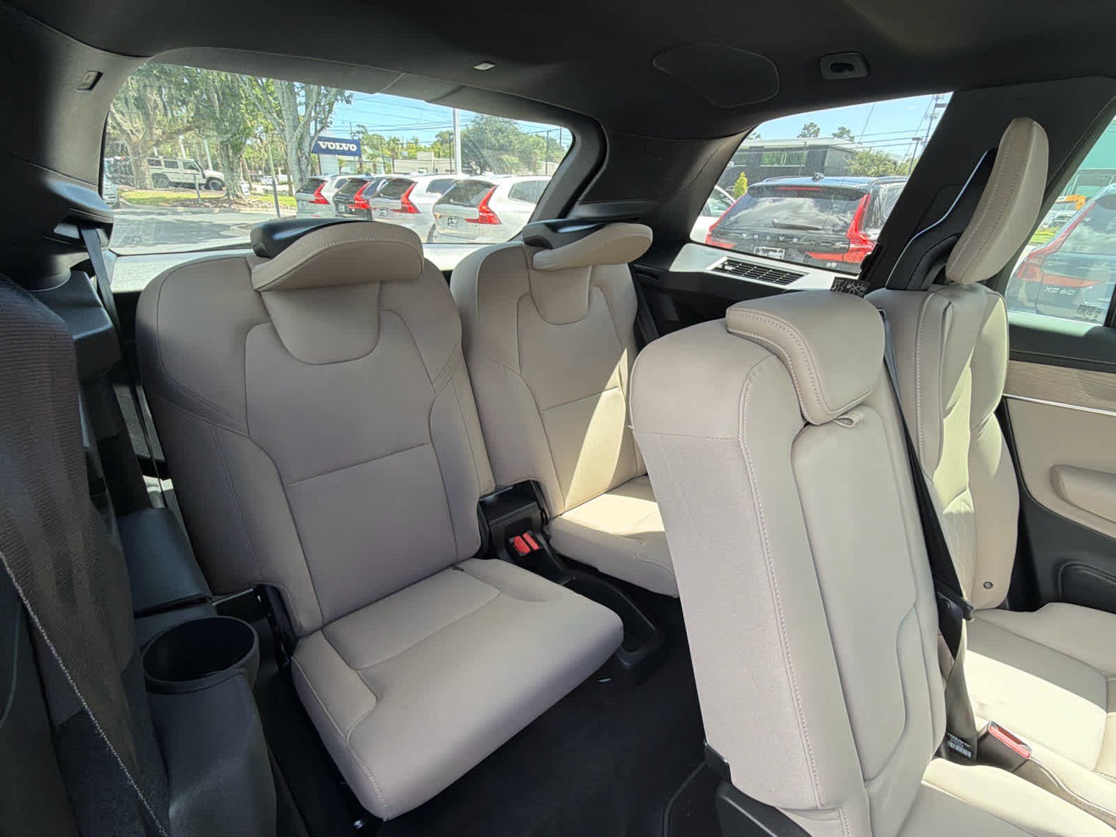 Certified 2026 Volvo XC90 B6 Plus AWD/4WD image 22