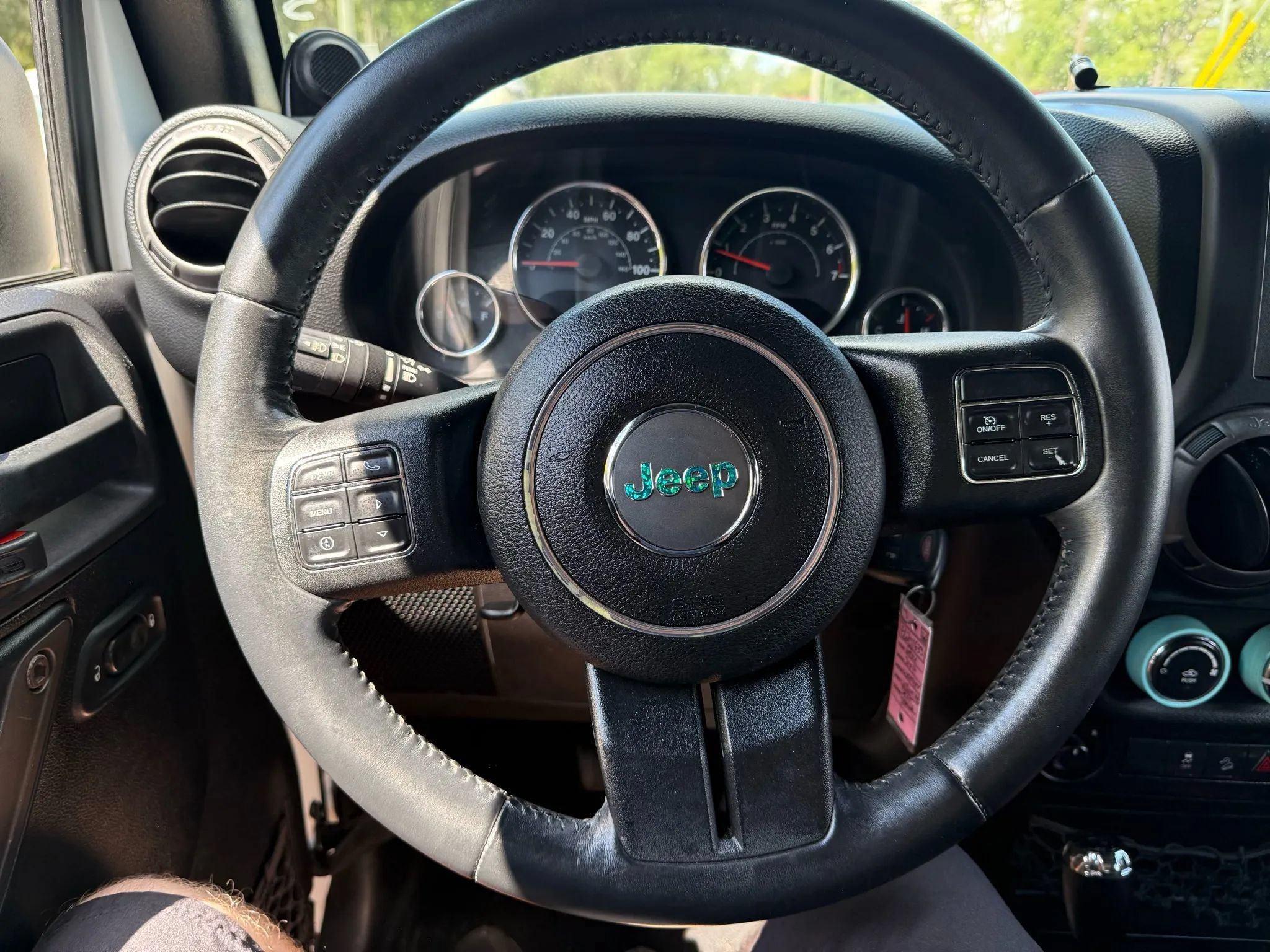Used 2014 Jeep Wrangler Unlimited Sport w/ Quick Order Package 24S AWD/4WD image 17