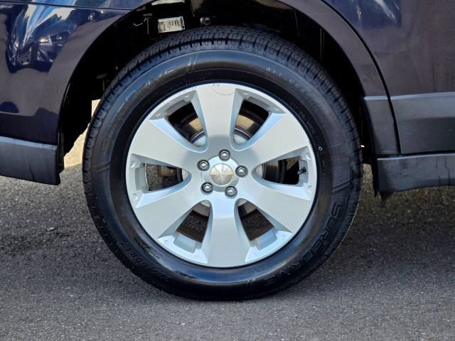 Used 2012 Subaru Outback 2.5i Premium w/ All-Weather Pkg AWD/4WD image 13